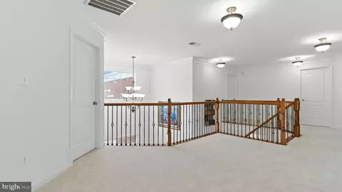 Entry Way - 43080 Addlestone Pl, Ashburn, VA 20148 photo 29 of 36