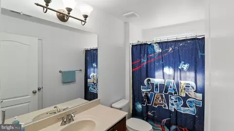 Entry Way - 43080 Addlestone Pl, Ashburn, VA 20148 photo 34 of 36