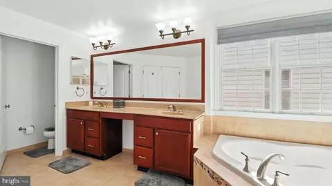 Entry Way - 43080 Addlestone Pl, Ashburn, VA 20148 photo 32 of 36