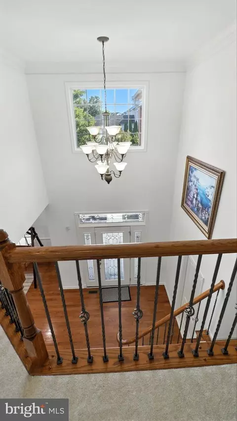 Entry Way - 43080 Addlestone Pl, Ashburn, VA 20148 photo 12 of 36