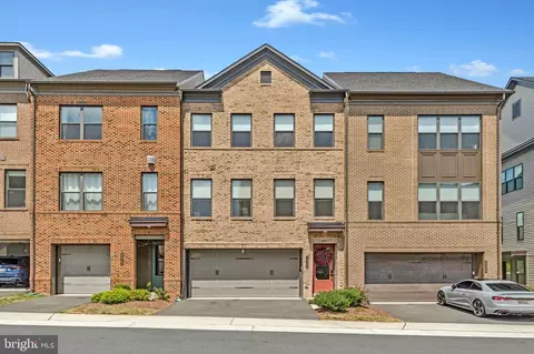 Exterior - 42364 Zenith Ter, Ashburn, VA 20148 photo 2 of 17