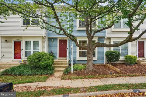 21668 Calamary Cir, Sterling, VA 20164