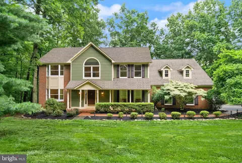 17842 Oakmont Way, Purcellville, VA 20132