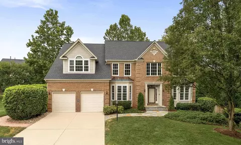 47476 Meadow Ridge Ct, Sterling, VA 20165