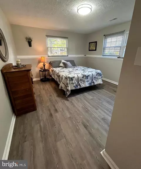 Bedroom - 229 Applegate Dr, Sterling, VA 20164 photo 4 of 5