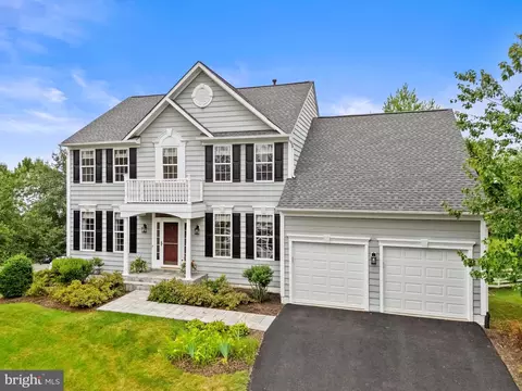 297 Whitehorse Ct SW, Leesburg, VA 20175