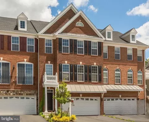42824 Edgegrove Heights Ter, Ashburn, VA 20148