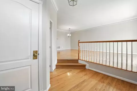 43791 Steinbeck Sq, Ashburn, VA 20147 photo 9