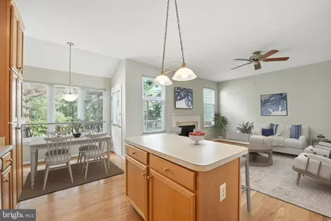 43791 Steinbeck Sq, Ashburn, VA 20147 photo 27