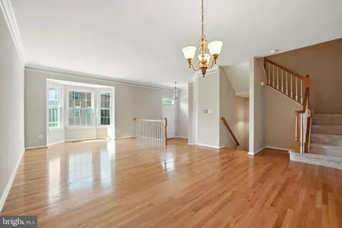 43791 Steinbeck Sq, Ashburn, VA 20147 photo 17