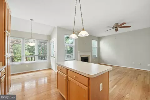 43791 Steinbeck Sq, Ashburn, VA 20147 photo 28