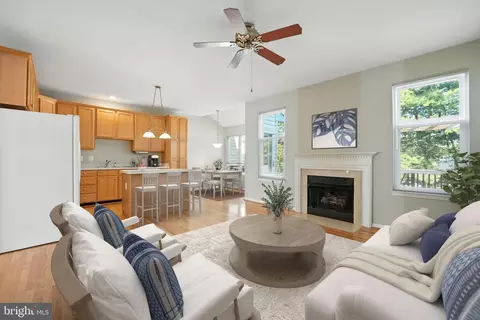 43791 Steinbeck Sq, Ashburn, VA 20147 photo 22