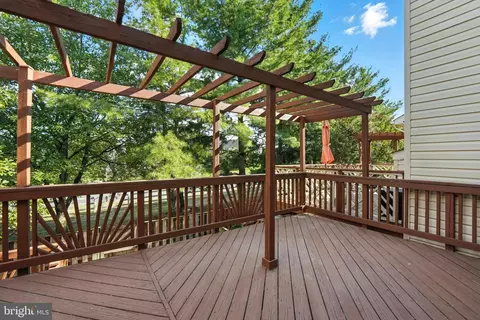 43791 Steinbeck Sq, Ashburn, VA 20147 photo 31