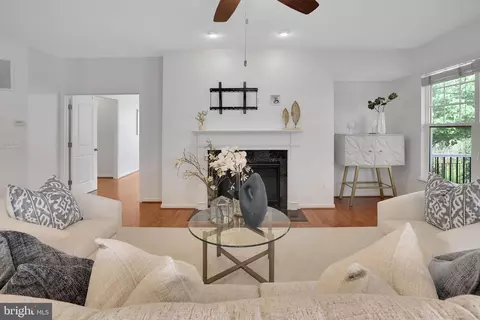 20997 Potomac Trail Cir, Ashburn, VA 20148 photo 30