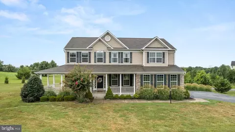 11845 Purcell Rd, Lovettsville, VA 20180