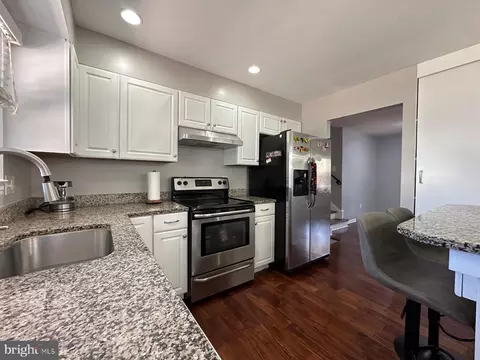 Kitchen - 1307 E Holly Ave E, Sterling, VA 20164 photo 3 of 4