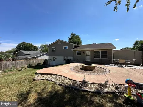 Exterior - 1307 E Holly Ave E, Sterling, VA 20164 photo 3 of 11