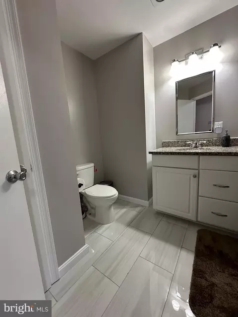 Bath - 1307 E Holly Ave E, Sterling, VA 20164 photo 4 of 5