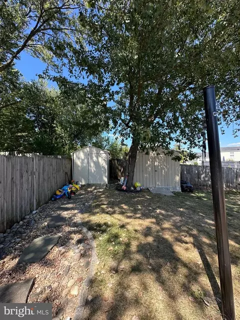 Exterior - 1307 E Holly Ave E, Sterling, VA 20164 photo 6 of 11