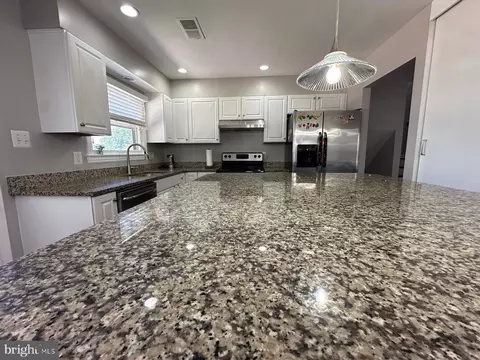 Kitchen - 1307 E Holly Ave E, Sterling, VA 20164 photo 2 of 4