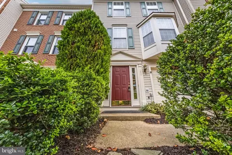 110 Shadwell Ter SE, Leesburg, VA 20175