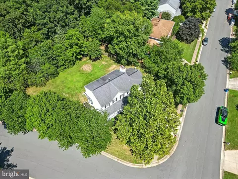 View/Area - 1929 E Beech Rd, Sterling, VA 20164 photo 2 of 4