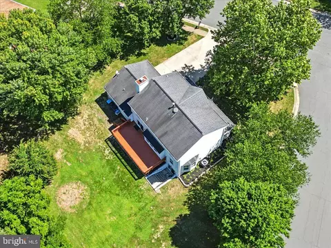 View/Area - 1929 E Beech Rd, Sterling, VA 20164 photo 3 of 4