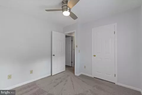 Bedroom - 1929 E Beech Rd, Sterling, VA 20164 photo 4 of 5