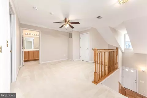 Entry Way - 20885 Conesus Sq, Ashburn, VA 20147 photo 4 of 4