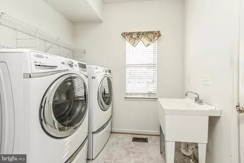 Other - 20885 Conesus Sq, Ashburn, VA 20147 photo 5 of 16