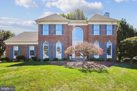 47199 Brasswood Pl, Sterling, VA 20165