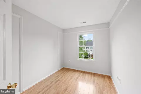 20722 Apollo Ter, Ashburn, VA 20147 photo 20