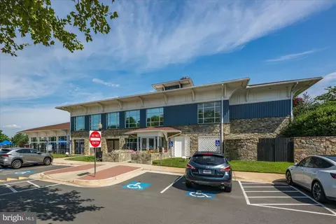 20722 Apollo Ter, Ashburn, VA 20147 photo 42