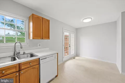 20722 Apollo Ter, Ashburn, VA 20147 photo 11