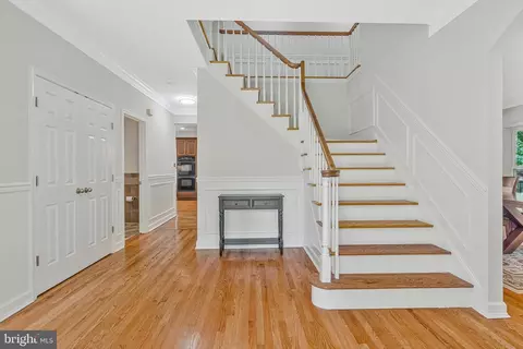 Entry Way - 116 Lake Dr, Sterling, VA 20164 photo 1 of 9