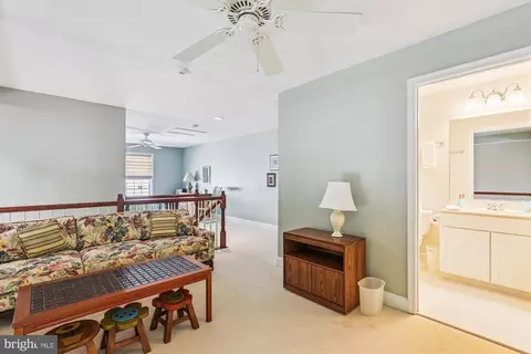 Entry Way - 44484 Blueridge Meadows Dr, Ashburn, VA 20147 photo 5 of 5