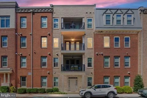 23631 Havelock Walk Ter #313, Ashburn, VA 20148