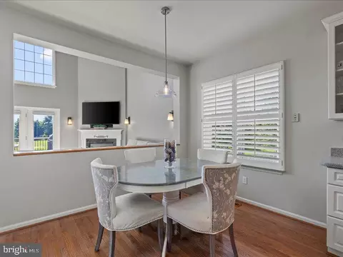 Dining - 43036 Hedgeapple Ct, Ashburn, VA 20147 photo 3 of 3