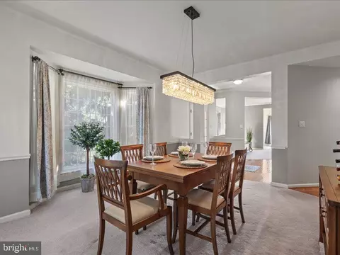 Dining - 43036 Hedgeapple Ct, Ashburn, VA 20147 photo 2 of 3