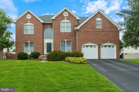 43540 Lucketts Bridge Cir, Ashburn, VA 20148