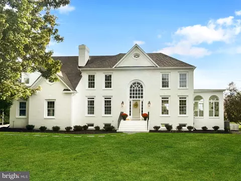 17509 Pinehurst Ct, Purcellville, VA 20132