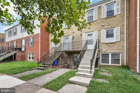 1048 A Margate Ct, Sterling, VA 20164