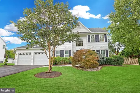 634 Patrice Dr SE, Leesburg, VA 20175