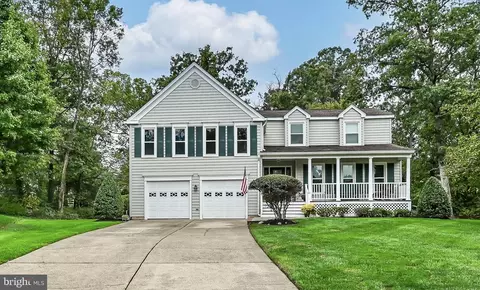 14 Webley Ct, Sterling, VA 20165