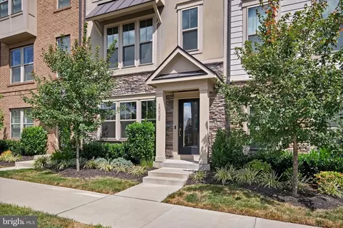 1026 Cantina Ter SE, Leesburg, VA 20175