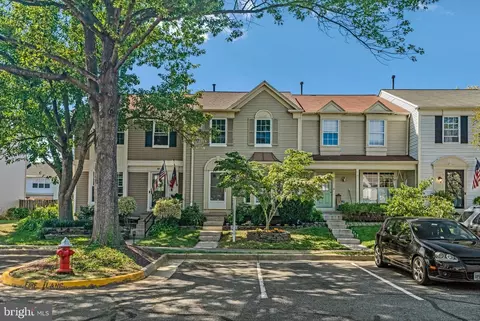 523 Currant Ter NE, Leesburg, VA 20176