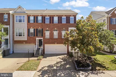 20808 Miranda Falls Sq, Sterling, VA 20165