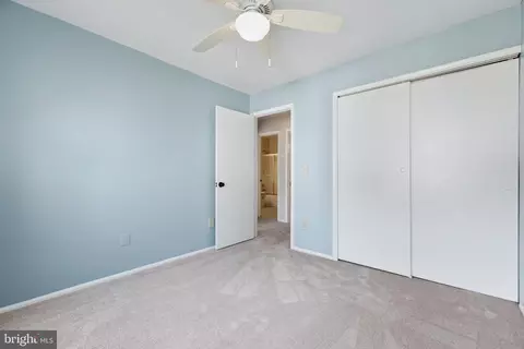 Bedroom - 13 Braxton Dr, Sterling, VA 20165 photo 5 of 8