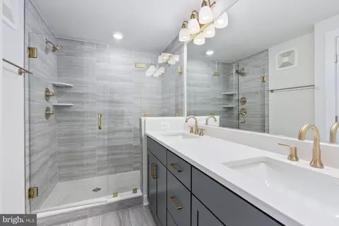 Bath - 44579 Strabane Ter, Ashburn, VA 20147 photo 3 of 5