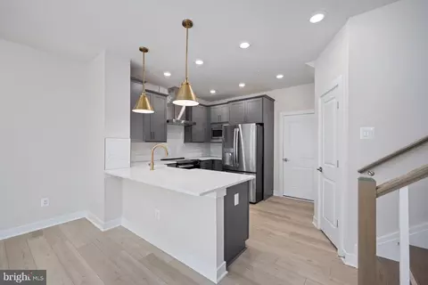 44579 Strabane Ter, Ashburn, VA 20147